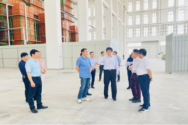 Mayor Pan Dongxu of Lu'an City visited and guided the work of Anhui Xingbao Down Technology Co., Ltd
